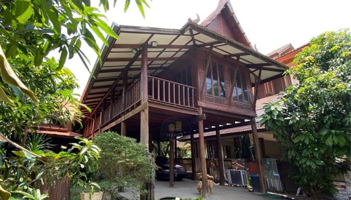 Thai style house 2